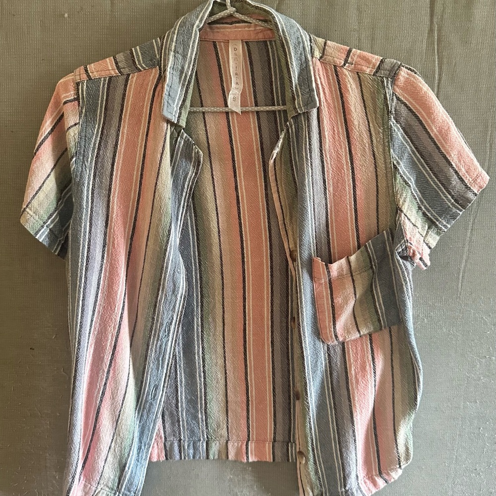 Ban Jara Striped Short Sleeve Button Down crop Shirt